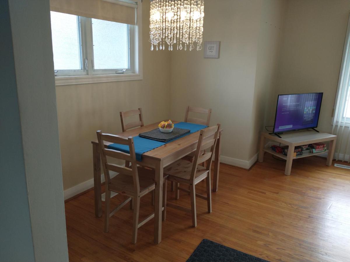 Barrie North Retreat - Quiet And Friendly Villa Bagian luar foto