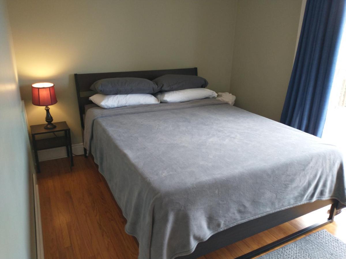 Barrie North Retreat - Quiet And Friendly Villa Bagian luar foto